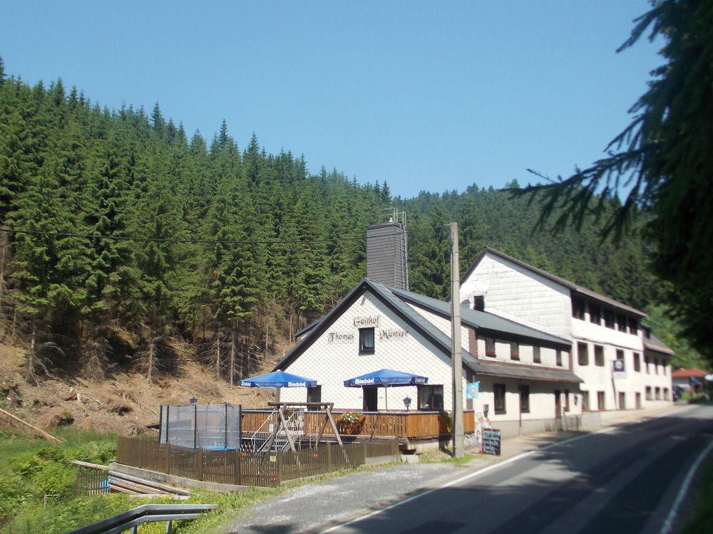 Gasthof Thomas Muentzer Steinheid Buitenkant foto